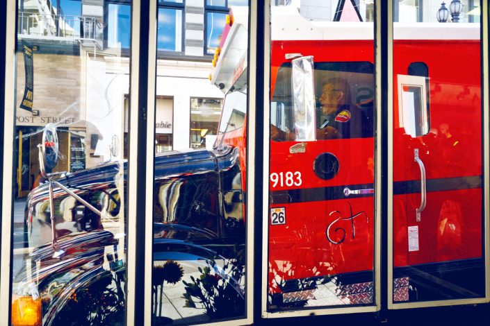 Street Photography Feuerwehrmann