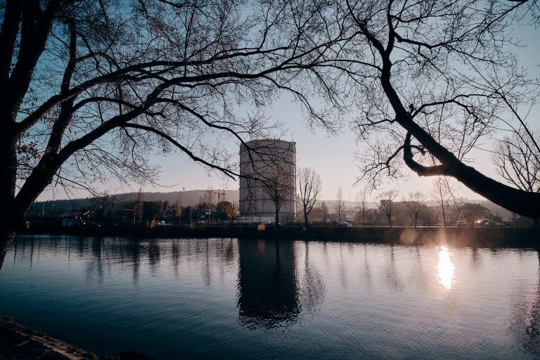 Pergear 12mm F2 – Billig und gut?