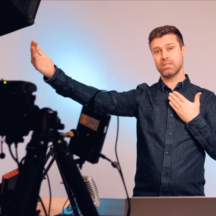 Blitzfotografie Videokurs 14 Kapitel 11 Schwarz und Weiss Cut1