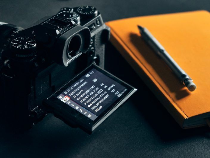 Optischer Sucher vs. elektronischer Sucher – was ist besser? Der große Vergleich für Einsteiger & DSLR-Umsteiger