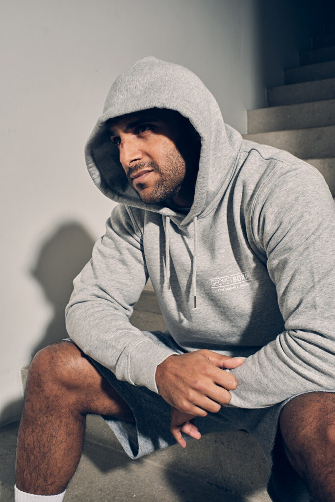 Ungestelltes Portrait mit persönlicher Ausstrahlung und weichem Licht